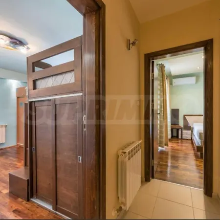 Levski Luxury Center Apartman Várna